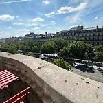 Suite luxueuse Avenue des Champs-Élysées